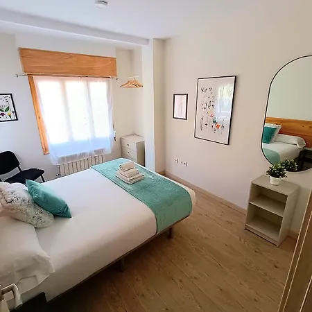 Feeling Lope De Fenar アパート