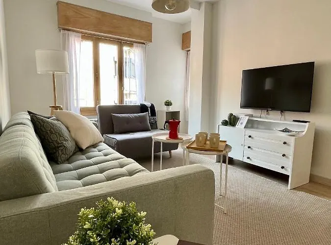 Feeling Lope De Fenar Apartment